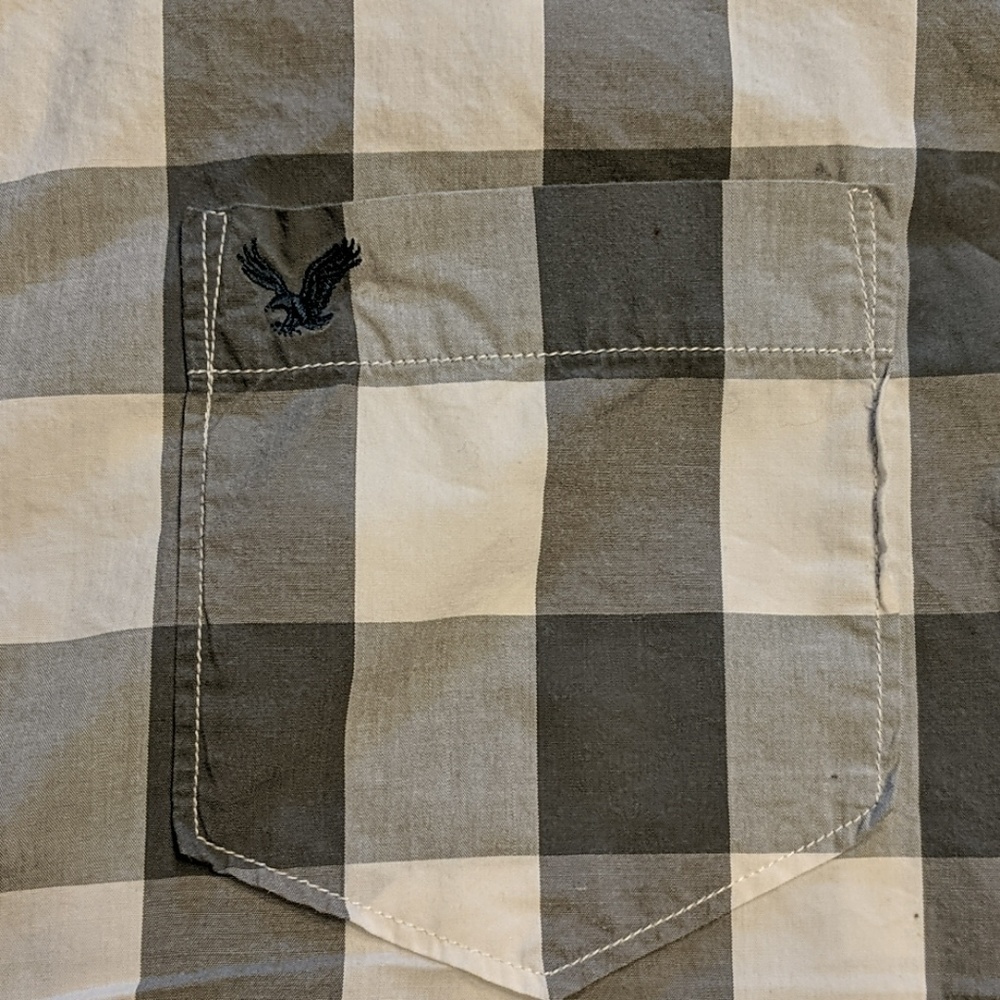 Long sleeve button shirt - Picture 2 of 4